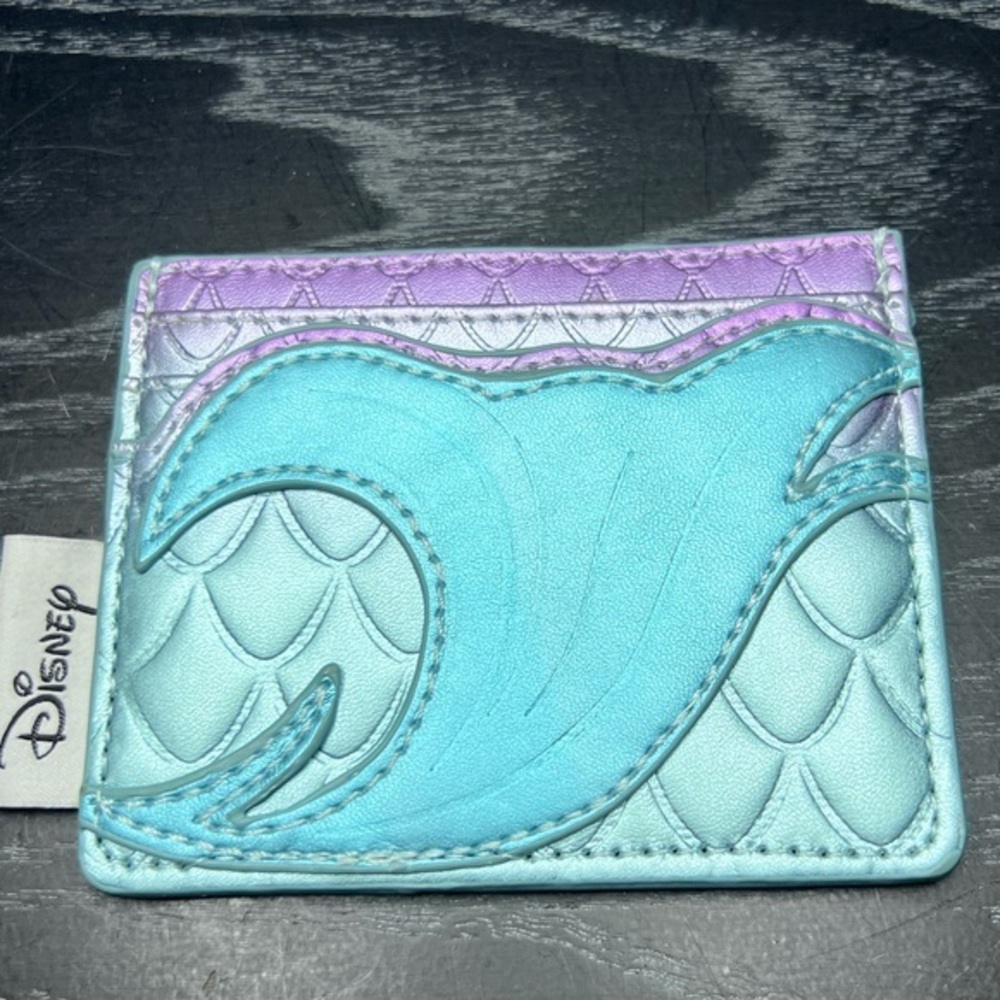 Hot Topic Her Universe Disney The Little Mermaid Ombre Scales Cardholder